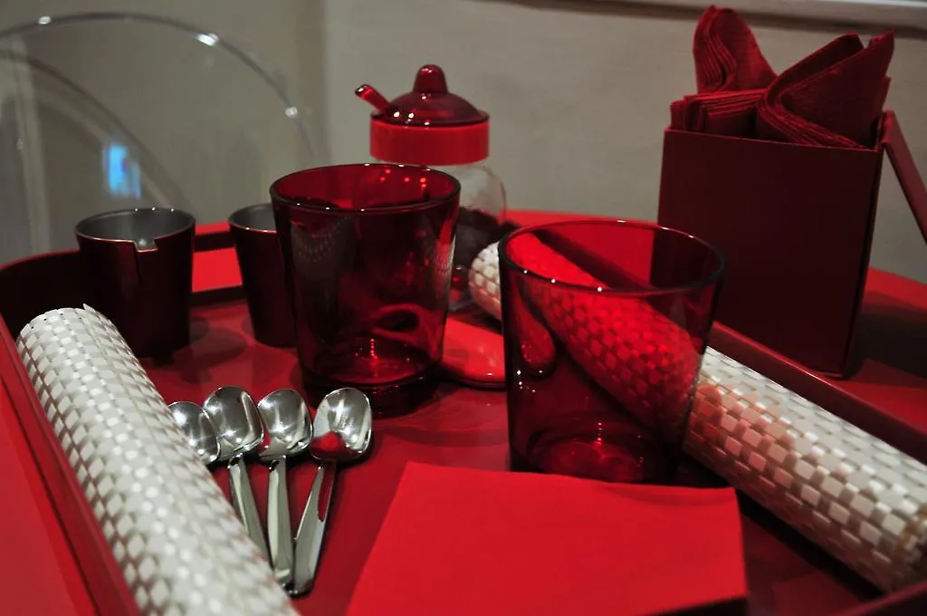 Apartment Eva E Diabolik Room Design Centro Milano Italy