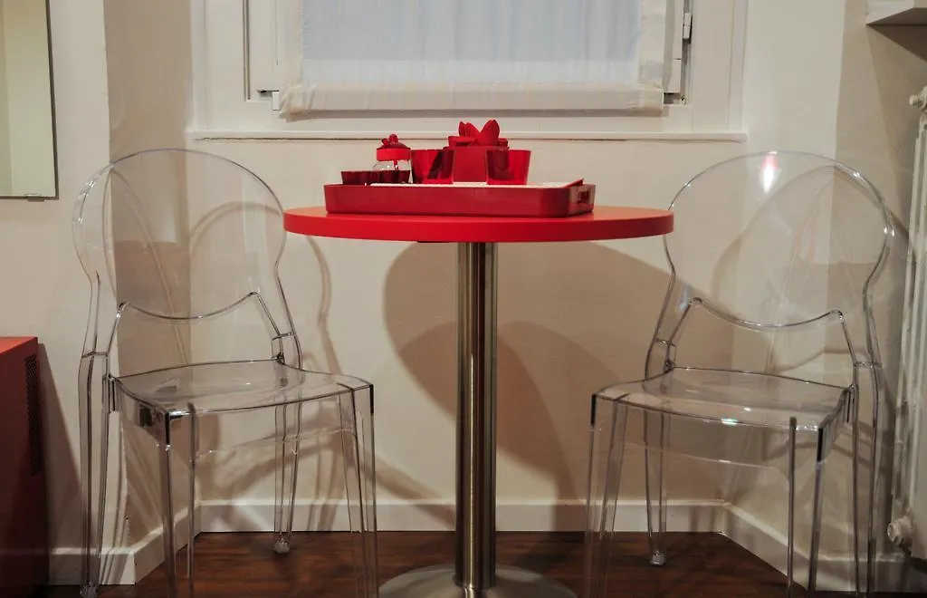 Eva E Diabolik Room Design Centro Milano Milan