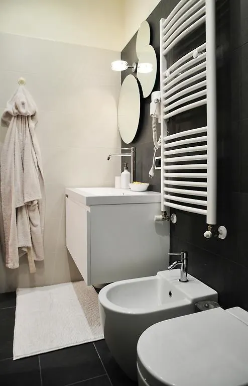 Eva E Diabolik Room Design Centro Milano Milan